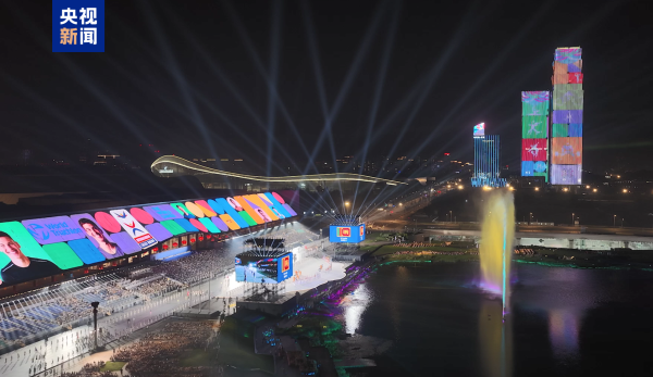 驰盈优配 成都世运会开幕式最后一次联排&#32;奥运冠军执旗手阵容亮相